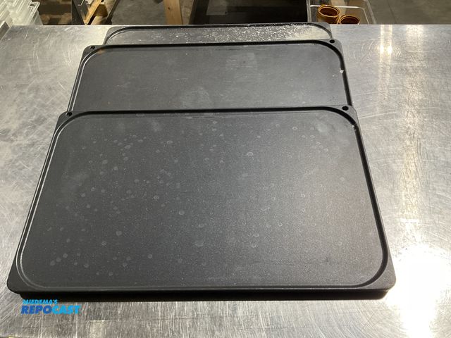 Lot 2-55097 - Lot of (3) Rational brand part# 60.7617 “TriLax” 20” x 12” cast iron griddle plates with grill top o...