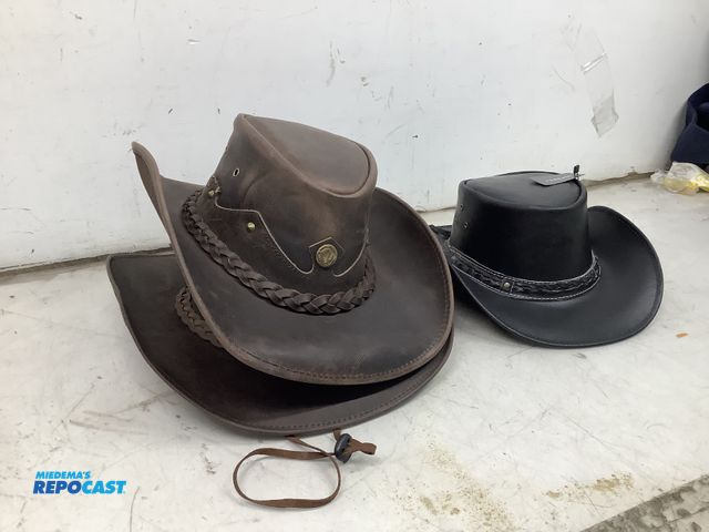 Lot 2-91012 - Lot of (3) genuine leather cowboy hats including zeekstar and Australian leading leather hat brands