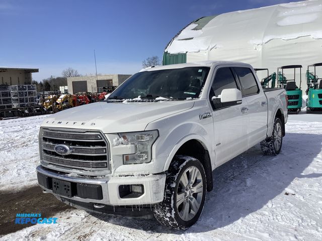 Lot 2-41952 - 2017 Ford F150 Limited Crew Cab Short Box Pickup Truck 4x4