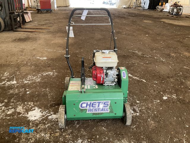 Lot 2-11079 - Billy Goat PR550H Power Rake (Dethatcher) Gas Powered