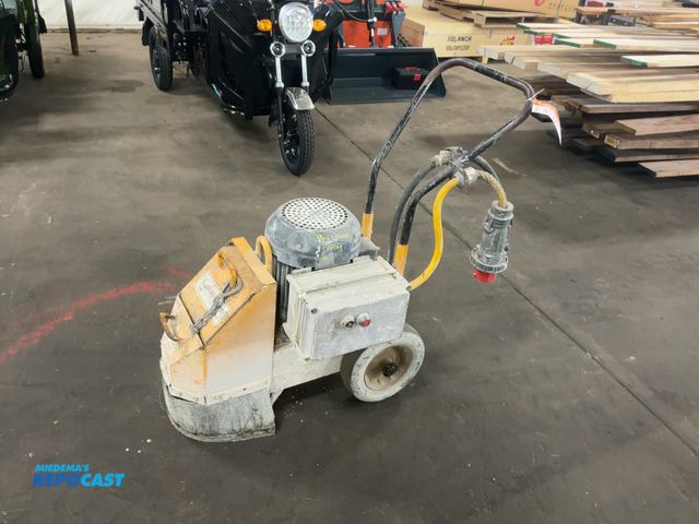 Lot 2-40399 - Diamond Products Floor Grinder, 10" Diameter Head (worn), Lincoln 7.5hp 230/460 Volt 3 phase Motor, ...