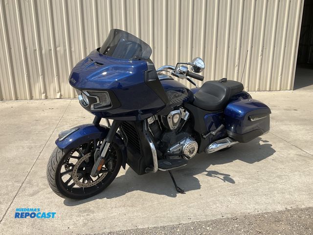 Lot 2-30625 - 2021 Indian Challenger Limited Motorcycle