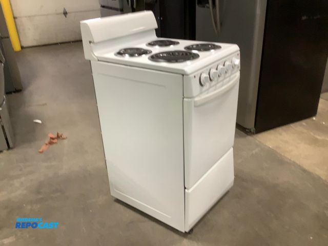 Lot 2-92373 - 1 Estate Estate 4 burner Electric gas stove 20” x 24” 43”