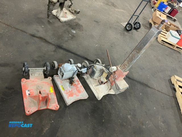 Lot 2-40416 - Core Bore Vacuum Base Stand for Core Drill, missing gasket, Gast Vacuum pump is 120 volt and works, ...