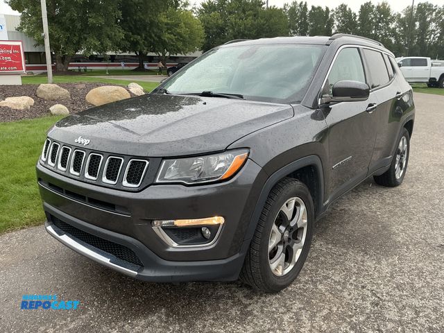 Lot 2-42100 - 2020 Jeep Compass Limited SUV 4x4