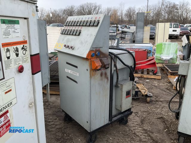 Lot 2-19850 - Industrial mobile control panel with cutler hammer heavy duty safety switch and general purpose tran...