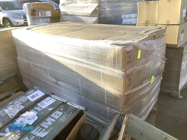Lot 2-34853 - 10 AMML3J - 99501A42 - CA, FORD F - 150, 8 ft 0 in HFC COVERS