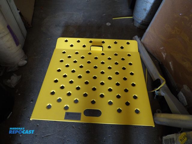 Lot 2-58316 - new overstock curb ramp, apron 29-5/8 usable width, 1/4" material thick curb ramp, raiseal aluminum,...