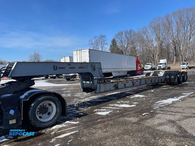 Lot 2-72673 - 1976 Hyster Ground Bearing Beam Trailer