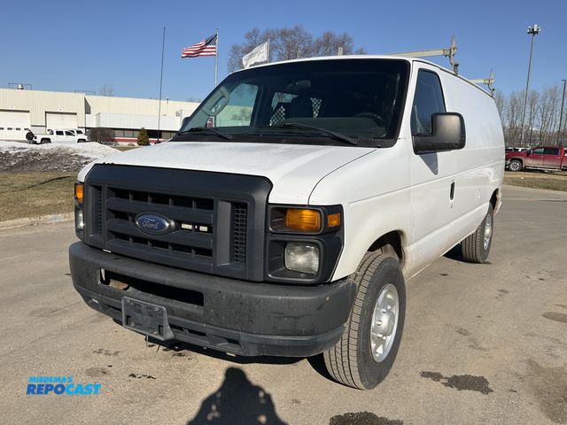 Lot 2-94411 - 2013 Ford E-250 E-250 Cargo Van RWD