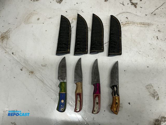 Lot 2-92166 - Lot of (4) Collectible 4” blade Damascus Knives w/ black leather sheathes