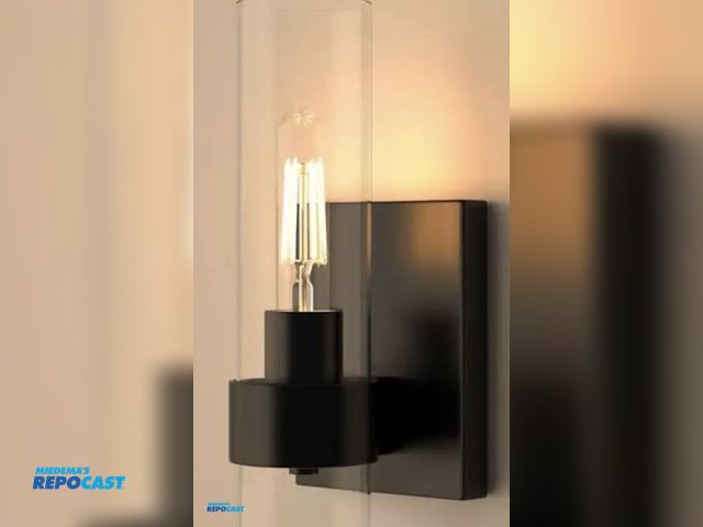 Lot 2-67097 - 2 New Zevluck WLA2304-1BLK-2 Light Fixture