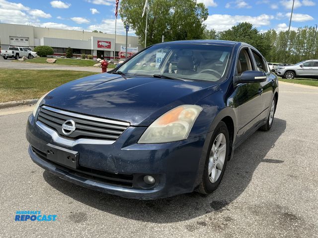 Lot 2-49842 - 2008 Nissan Altima SL Sedan FWD
