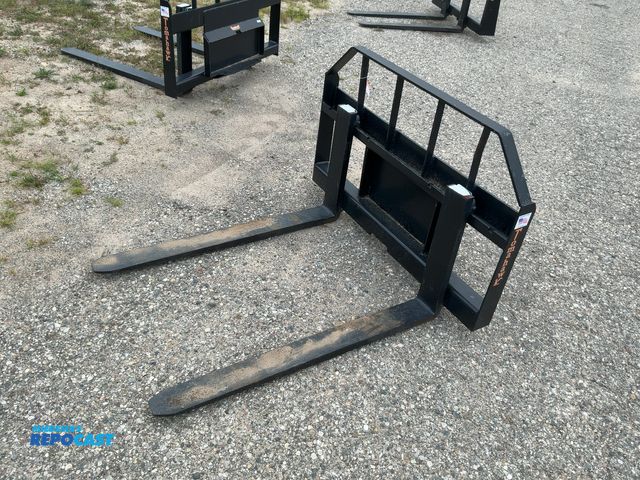 Lot 2-40206 - New Tomahawk 42" Fork Attachment for Mini Skid Steer / Toro Dingo, has two 42" Forks, 2,800 lb Max C...
