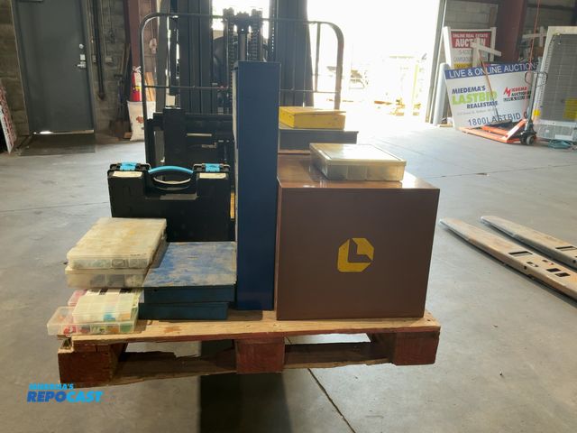 Lot 2-15324 - Pallet of Hardware, Parts, &amp; Accessories Storage Bins with Contents