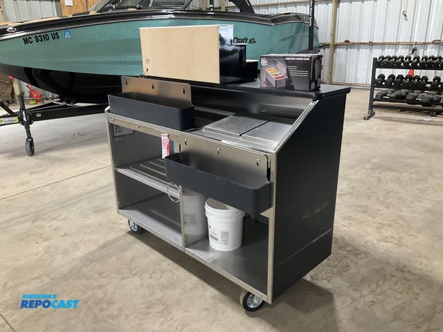 Lot 2-70857 - Food Warming Equipment  CB-5