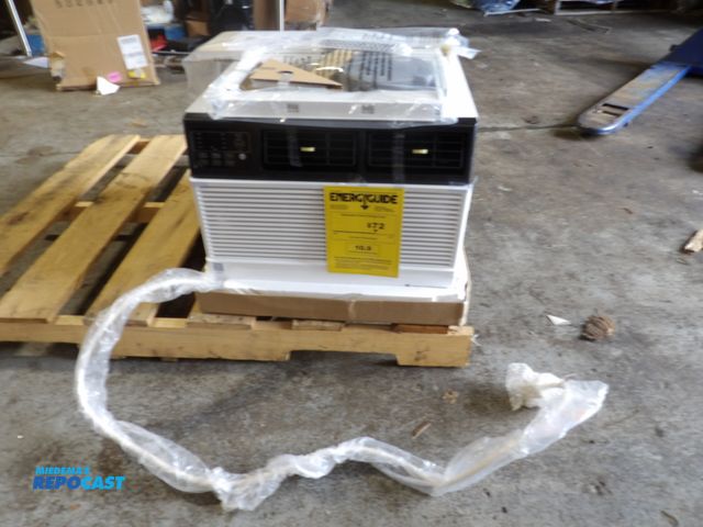 Repocast.com - Lot 2-51118 - New Friedrich; window air conditioner ...