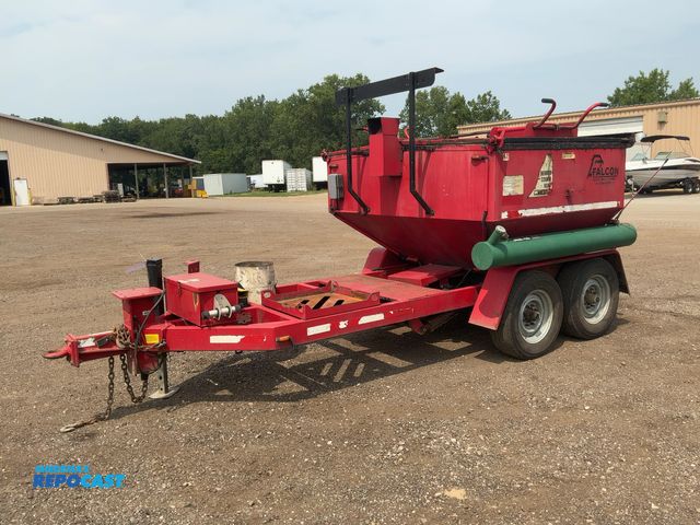 Lot 2-40369 - Falcon 4-Ton Tandem Axle Asphalt Hot Box Trailer