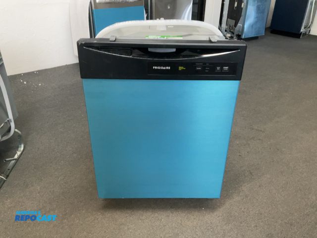 Lot 2-60929 - Scratch & Dent Frigidaire  FDPC4221AS3A Dishwasher