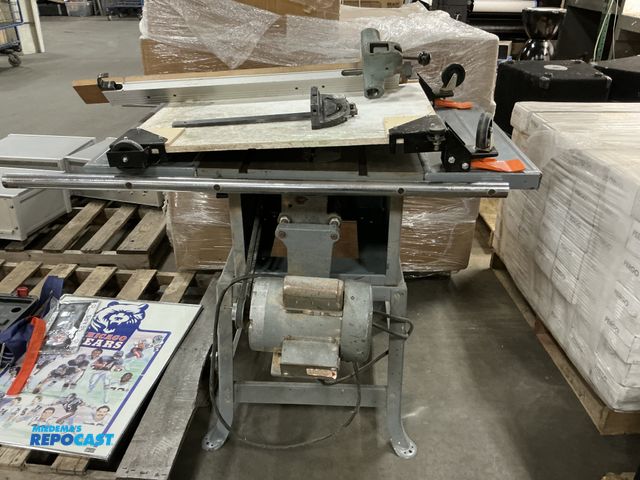 Lot 2-69047 - 10” delta table saw