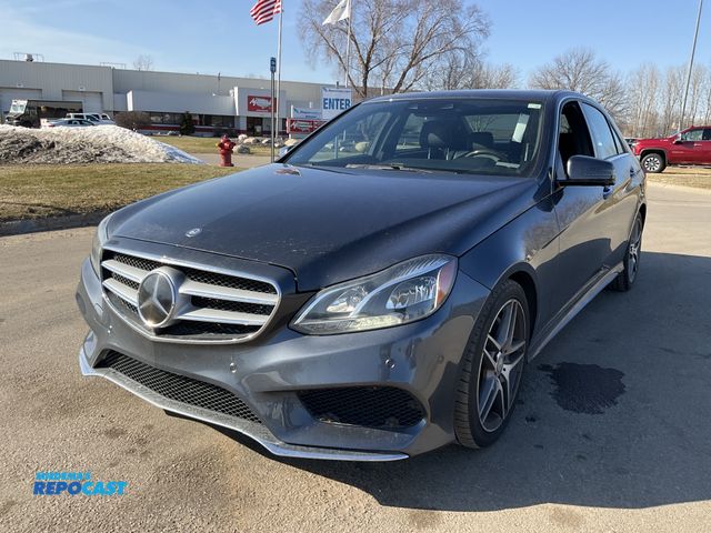 Lot 2-94423 - 2014 Mercedes-Benz E550 4Matic Sedan AWD