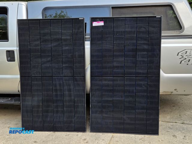 Lot 2-29578 - lot of (2) TRINA 330w / 33.8v solar panels, fully tested and producing good watts under load. remove...