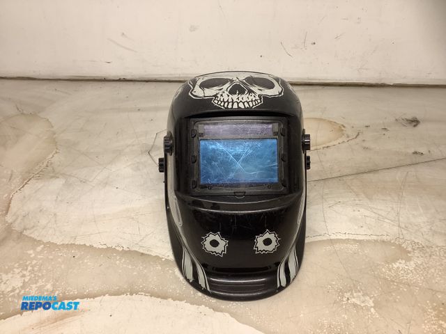 Lot 2-75198 - Shop Iron skull welding helmet