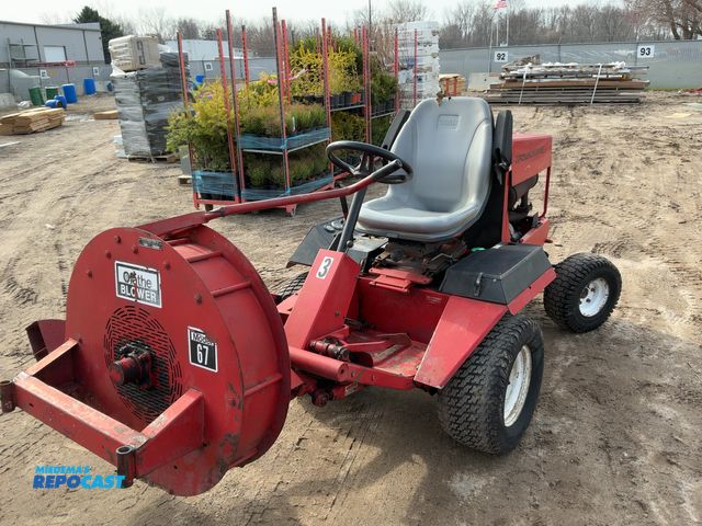 Lot 2-65857 - Groundsmaster 67 Blower