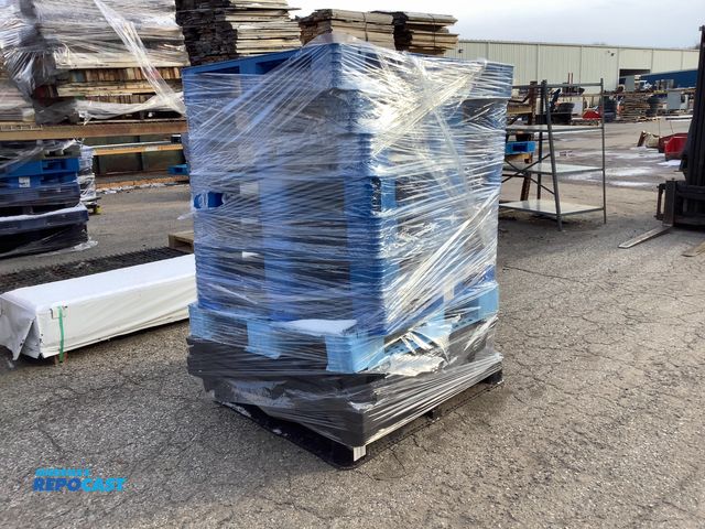 Lot 2-15559 - 11 Blue and black plastic stackable pallets