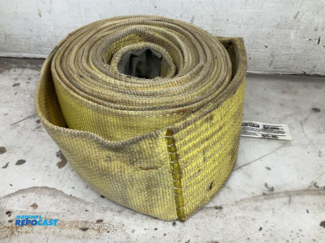 Lot 2-27142 - 6" x 30' tow strap
