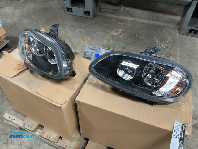 Lot 2-11205 - 02-22 Freightliner M2 Black LED OE LH and RH Headlights