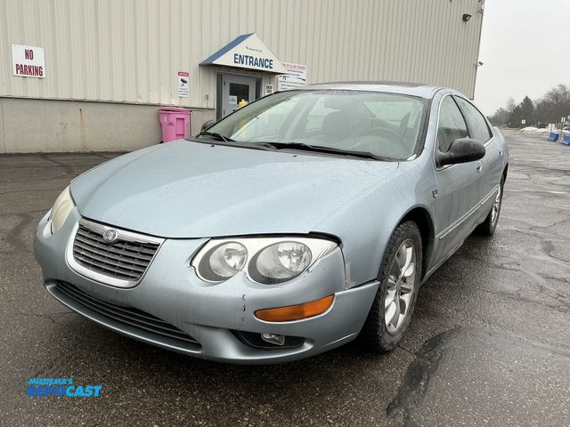 Lot 2-95185 - 2004 Chrysler 300M Sedan FWD