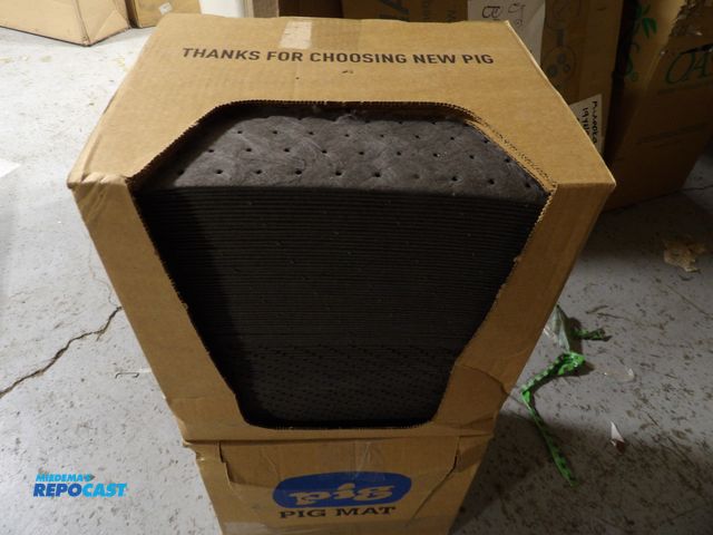Lot 2-53205 - Lot of (200) New heavy duty pig absorbent pads 13" x 10" gray, universal fluids #MAT251 - 2 cases of...