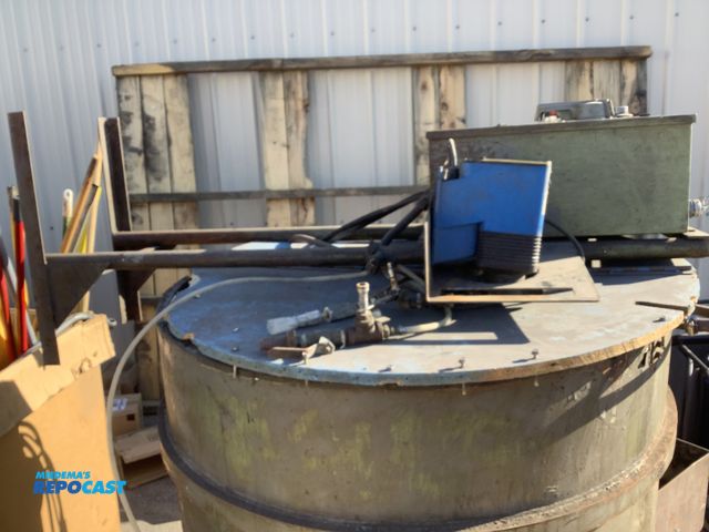 Lot 2-75150 - Roto Finish ST4BCLT Bowl Type Vibratory Finisher, 44" Bowl Outer Diameter, 480volt, bowl is full of ...