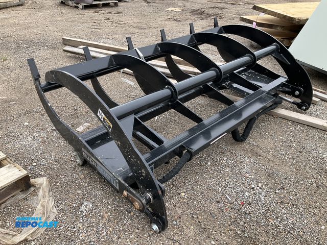 Lot 2-33214 - Tractor Mgrip compact grapple attachment approx. 72” x 43”