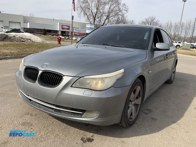 Lot 2-95180 - 2008 BMW 528 528xi Sedan AWD