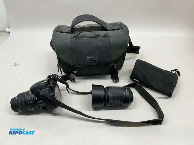 Lot 2-55322 - Nikon D3200 DSLR Camera (DOBSON)