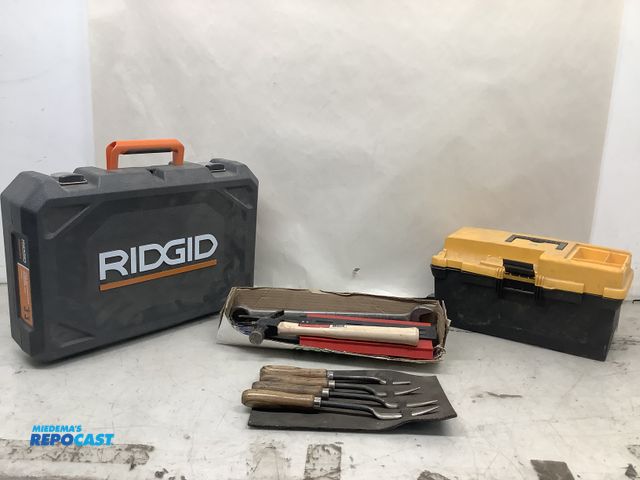 Lot 2-99047 - Toolbox full of various Tools, and an empty Rigid 18V Brushless 2-tool R92082 Combo Kit