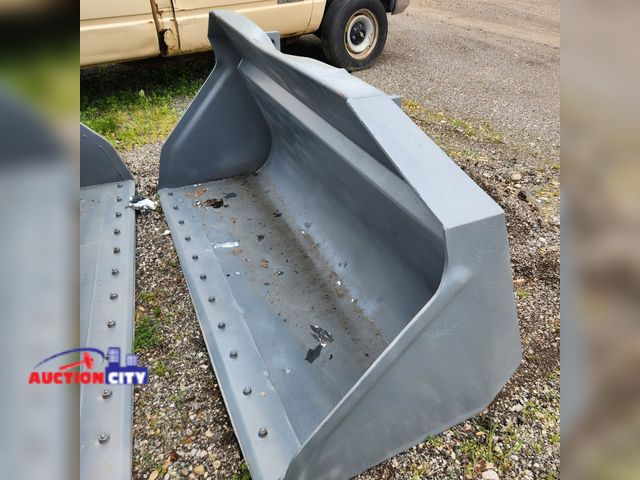Aauctioncity.com - Lot 28-14539 - 6 FT. GEHL QUICK ATTACH BUCKET Quick ...