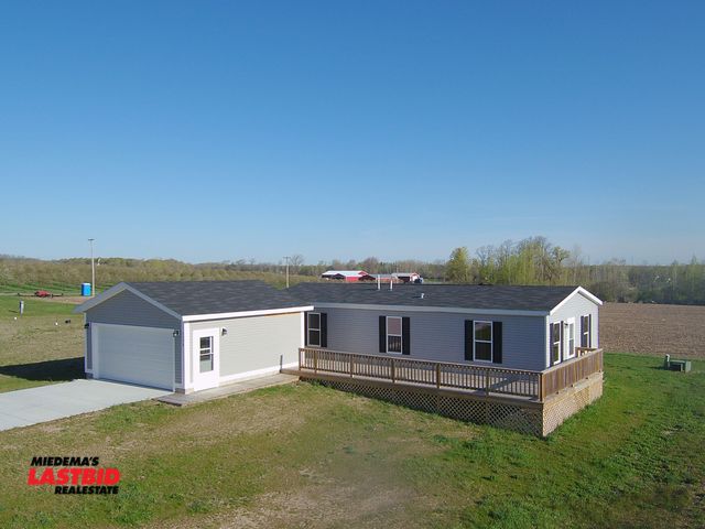 Lot 3-35 - 1,152 Sq. Ft., 3 Bedroom, 2 Bath Home near Sand Dunes in Hart, MI
