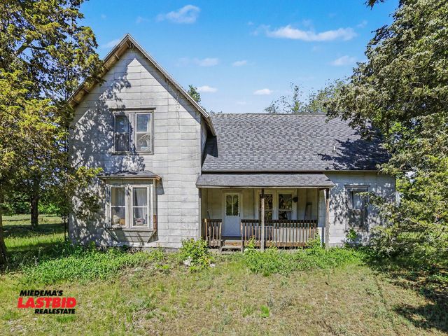 Lot 3-42 - 4 Bedroom Farmhouse with Pole Barn on 3.2 Acres in South Haven, MI
