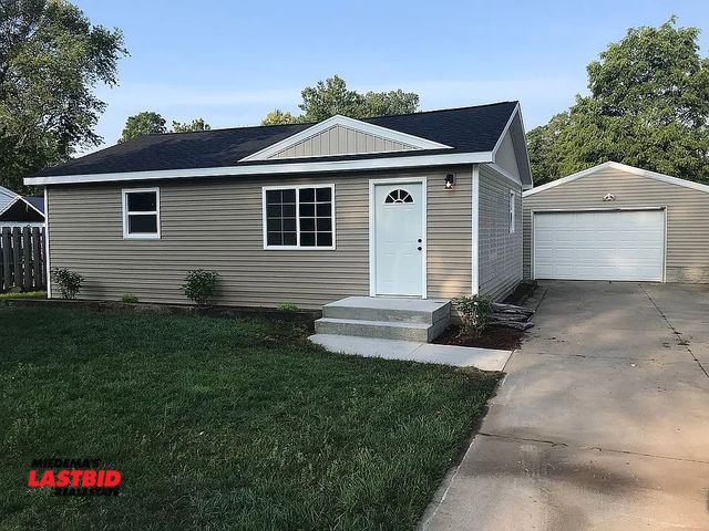 Lot 3-20 - Beautifully Remodeled 2 Bedroom, 1 Bath Home in Wyoming, MI