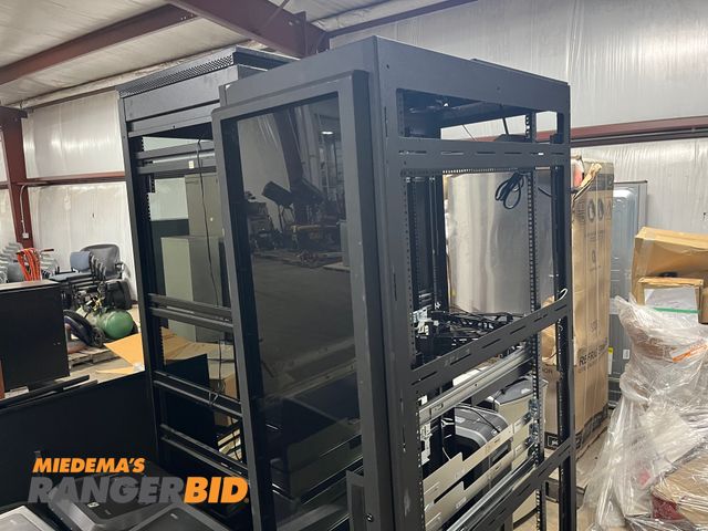 Lot 30-547 - (5) Server Racks and Cabinets