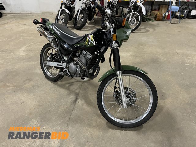 Lot 30-1159 - 2003 Kawasaki KL250-G with a 249CC engine. Enduro
