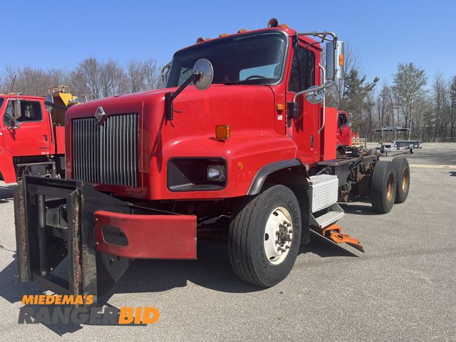 Lot 30-4798 - 2006 International Paystar 5600i 6x4 Cab and Chassis