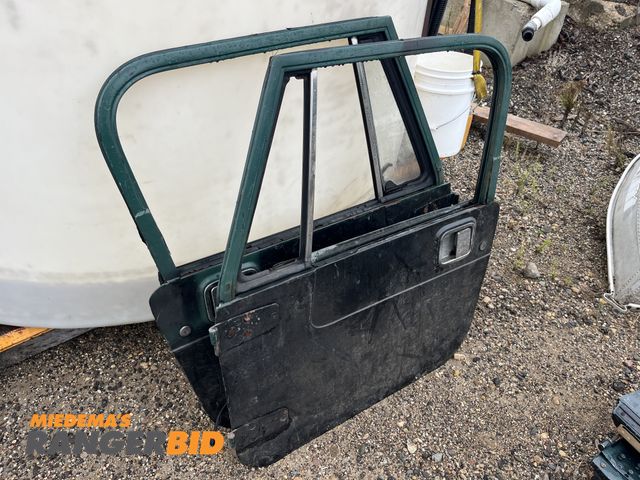 Lot 30-1753 - Jeep YJ or CJ7 full doors