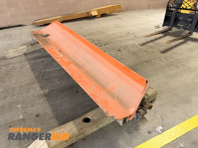 Lot 30-3272 - Grader Wing