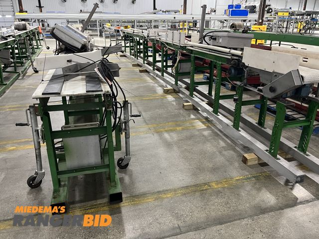 Lot 30-1917 - Lot of (2) 6 kicker and/or 2 kicker watermelon sizing machines with packing table