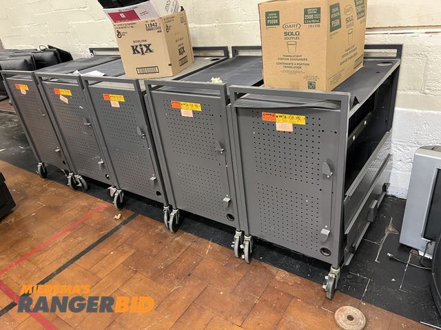 Lot 30-2075 - 5 Chromebook / Laptop Carts Metal