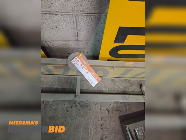 Lot 30-1273 - (3) "Wide Load" Signs .